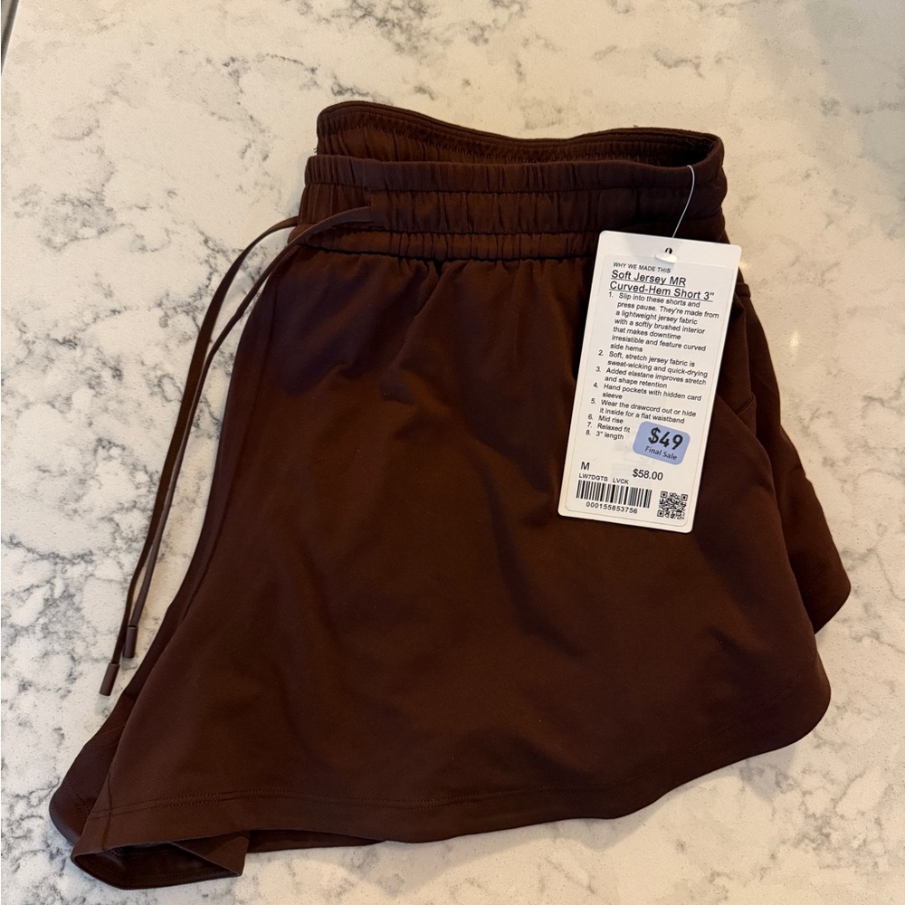 NWT lululemon brown jersey short